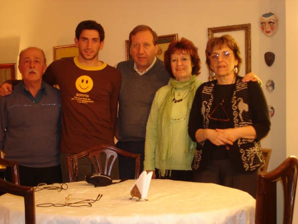 BUENOS AIRES, OCTUBRE 2007, LA FAMILÍA ARGENTINA