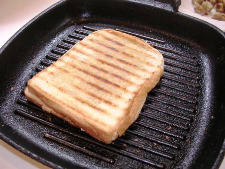 Sceptical Cook: Toasted sandwich on a grill pan
