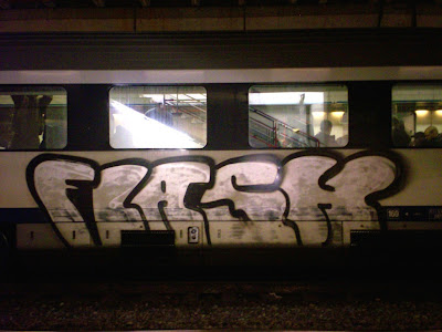 Flash graffiti