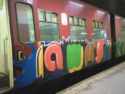 Nawas train graffiti crew