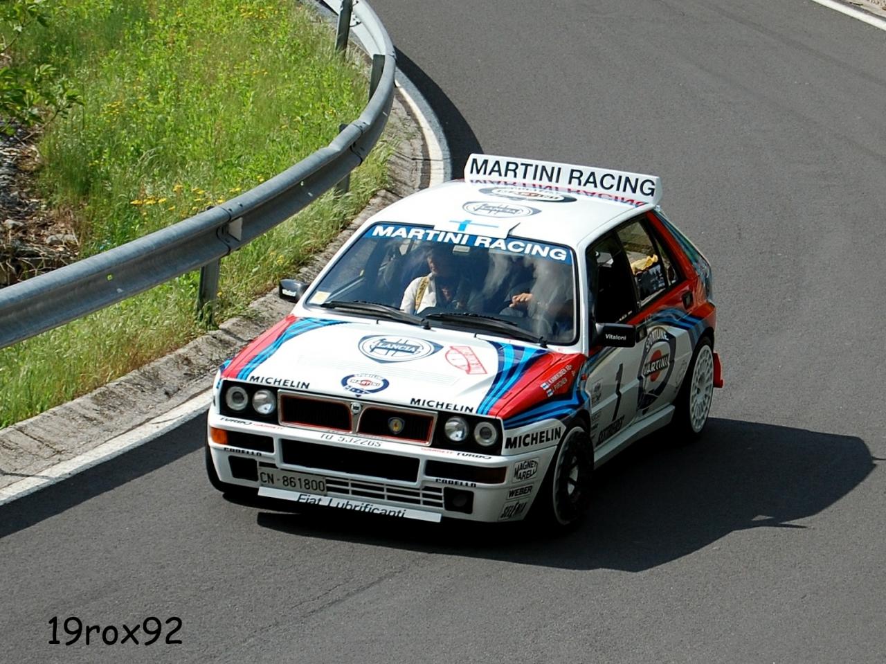 http://4.bp.blogspot.com/_G4SUUJigS-c/S7h48O_FkoI/AAAAAAAABvQ/CcLxDDVkwuA/s1600/Lancia+Delta+HF+integrale.jpg