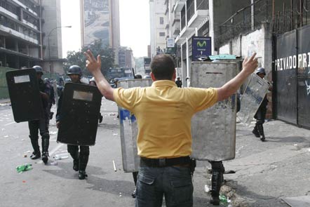 [protestas+en+venezuela.jpg]