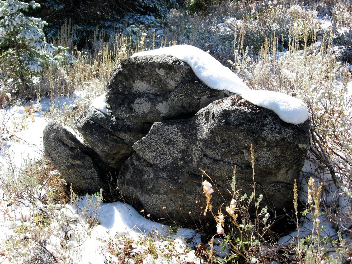 [FirstSnow_WagnerButte2.jpg]