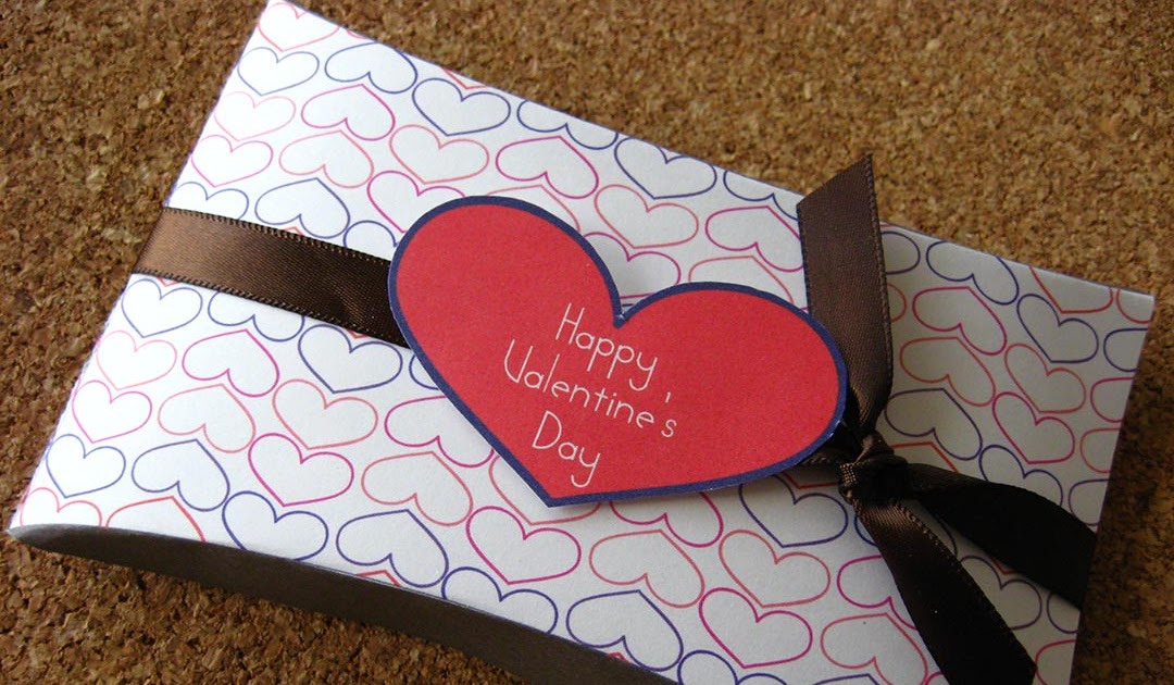 Tutorial Tuesday-Valentine's Pillow Boxes.