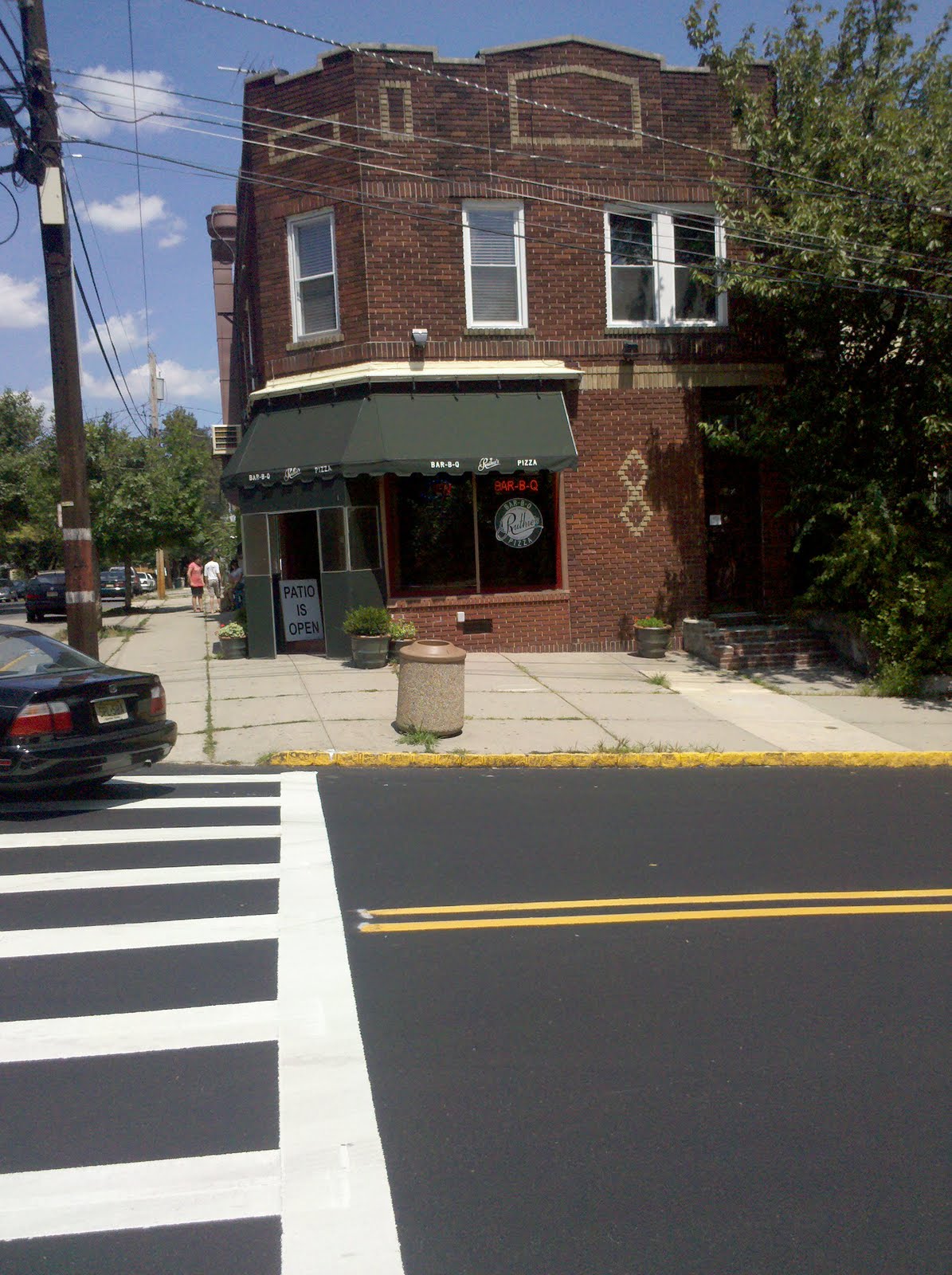 The Backyard Smoker Restaraunt Review! Ruthie's BarBQ in Montclair NJ