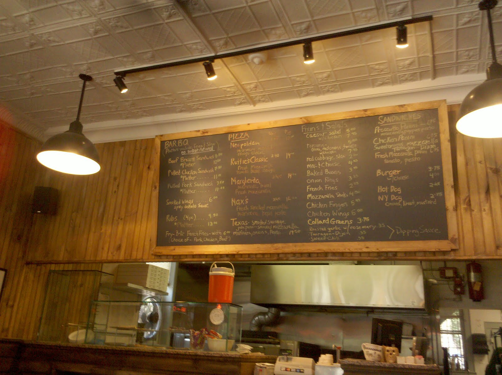 The Backyard Smoker Restaraunt Review! Ruthie's BarBQ in Montclair NJ