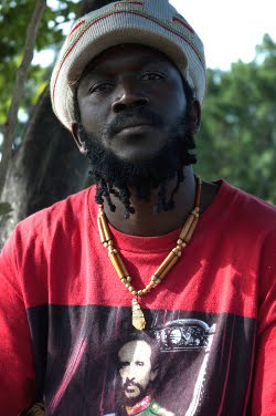 [verlinkte Grafik wurde nicht gefunden]