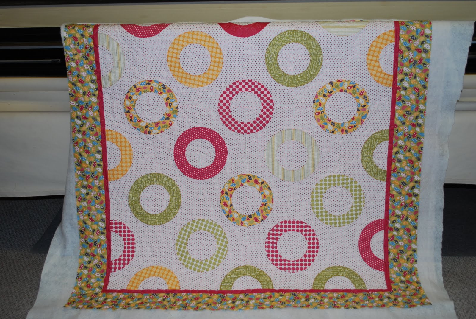 Designs by Laura Jo Raw Edge Circle Applique Quilt