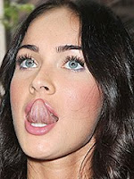 Foto Hot Beredar di Internet Megan Fox Marah Besar