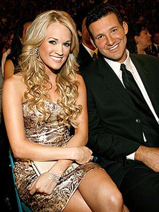 American Idol: Carrie Underwood & Mike Fisher Discuss Wedding & Marriage American Idol: Carrie Underwood & Mike Fisher Discuss Wedding & Marriage