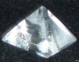 [clear+quartz+pyramid2+6.5.07.jpg]