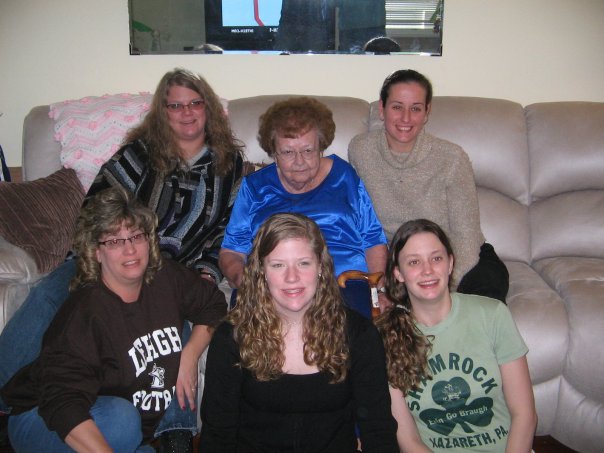 Bran, Dandie, Sarah, Aunt Amie, Mom, and Nanny