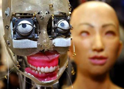 [robot3.jpg]