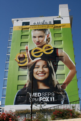 Glee season 1 TV billboard