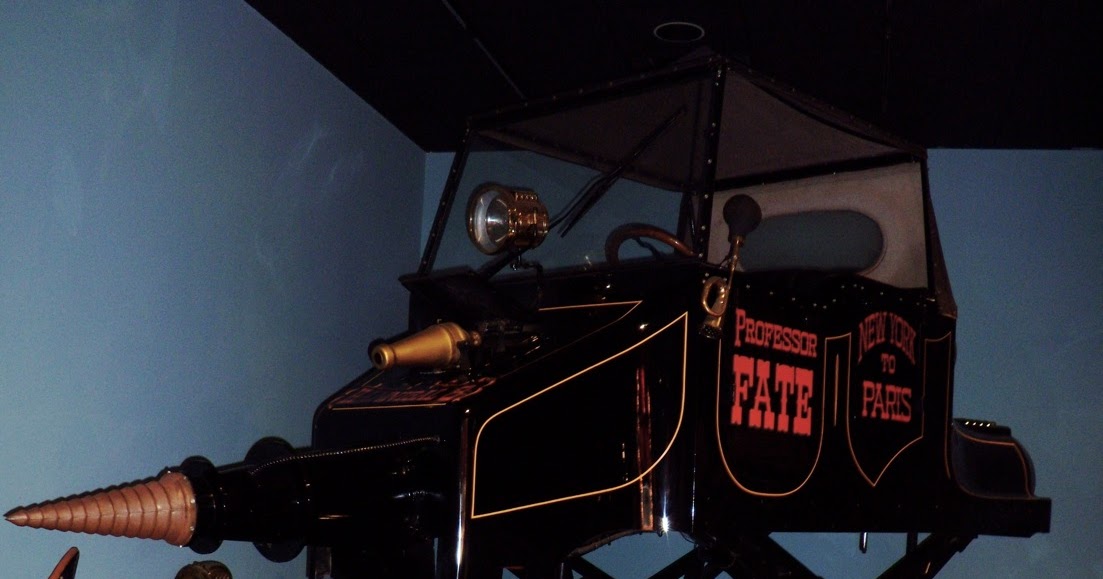 Hollywood Movie Costumes and Props Professor Fate's Hannibal 8 vehicle from The Great Race