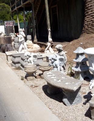 Cupid angel statue props