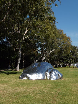 Roxy Paine's Erratic sculpture in Beverly Gardens Park