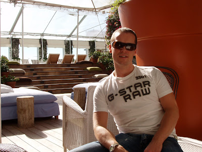 Jason relaxing at Sky Bar