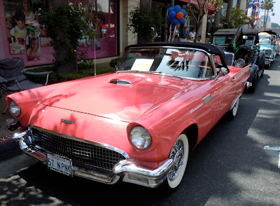 Gilmore Auto Show 2010 pink car