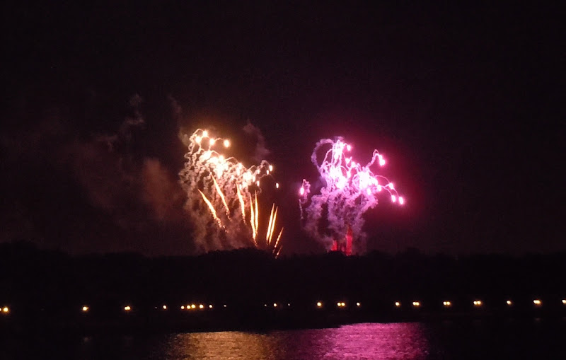 Magic Kingdom fireworks magic kingdom fireworks. Magic Kingdom fireworks