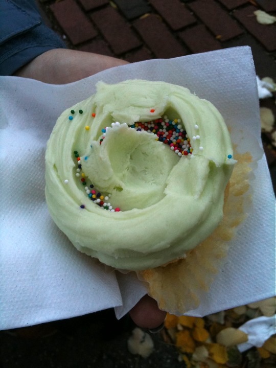 Magnolia Bakery cupcake