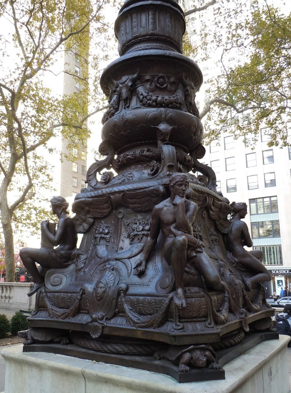 New York Library angel sculptures