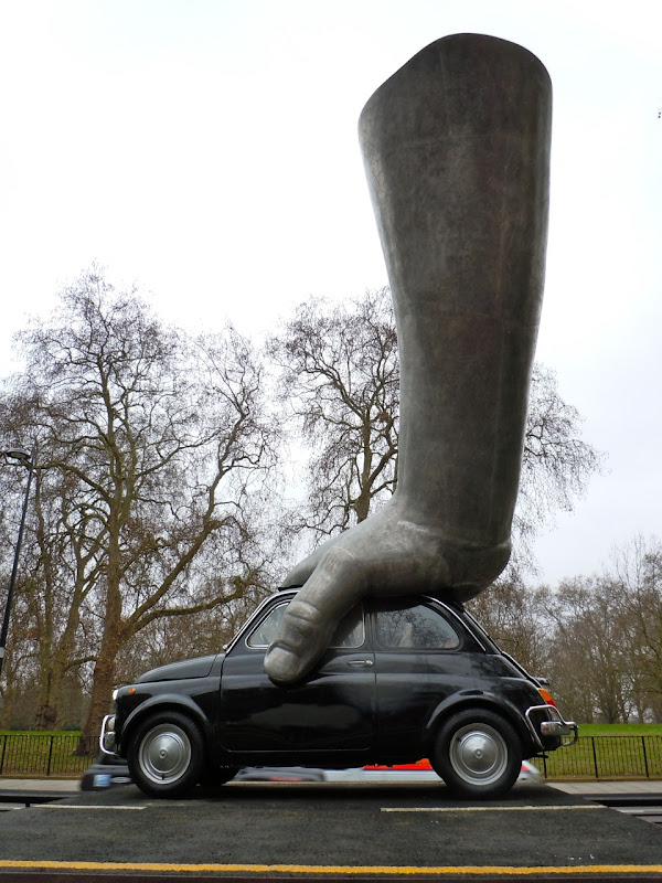 Lorenzo Quinn Vroom Vroom sculpture