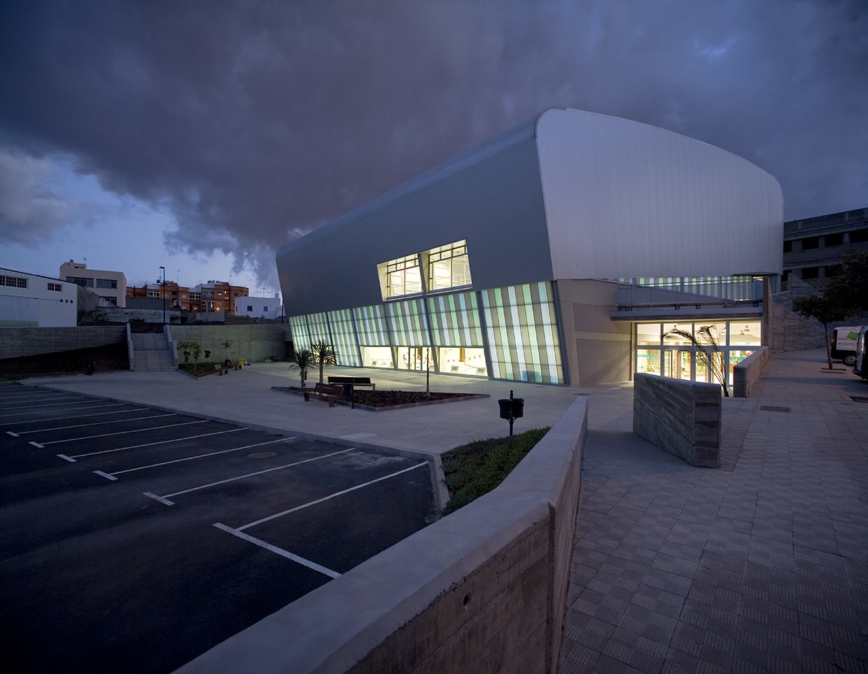 [080611-JROller-PolidepHiguerita-01.jpg]