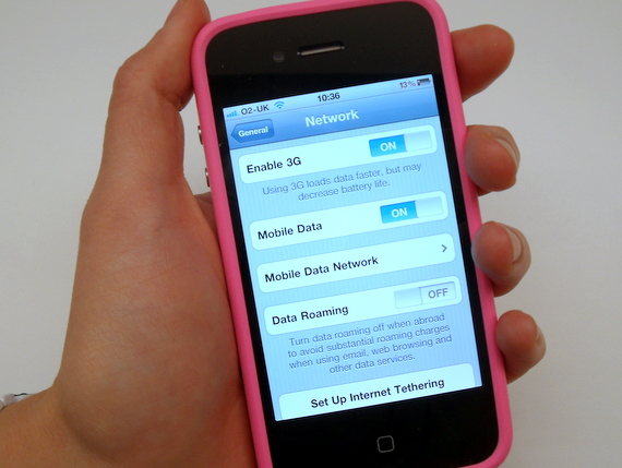 iphoneroaming.jpg