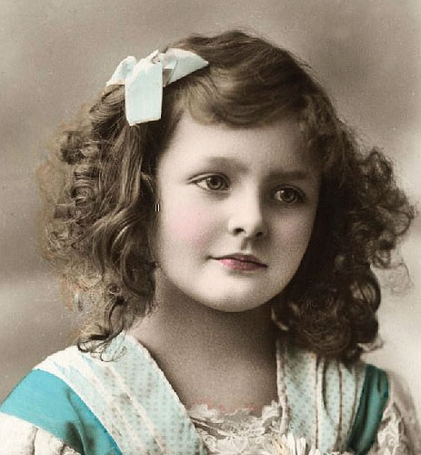 [girl+in+blue+dress+with+blue+bow.jpg]