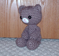 Free crochet bear pattern
