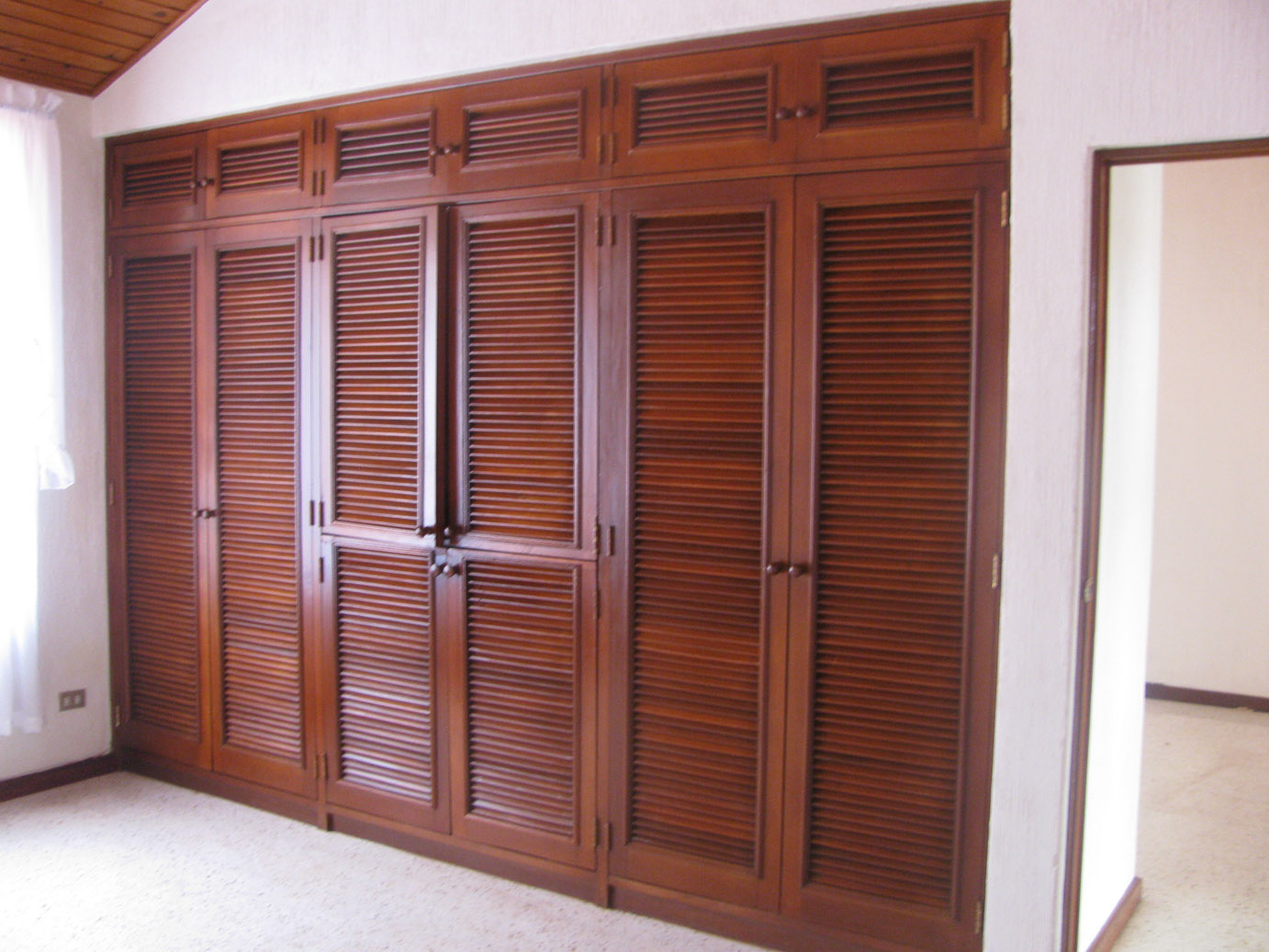Muebles en Melanina, madera, Mdf, con la mas alta calidad y acabados Muebles en Melanina, madera, Mdf, con la mas alta calidad y acabados