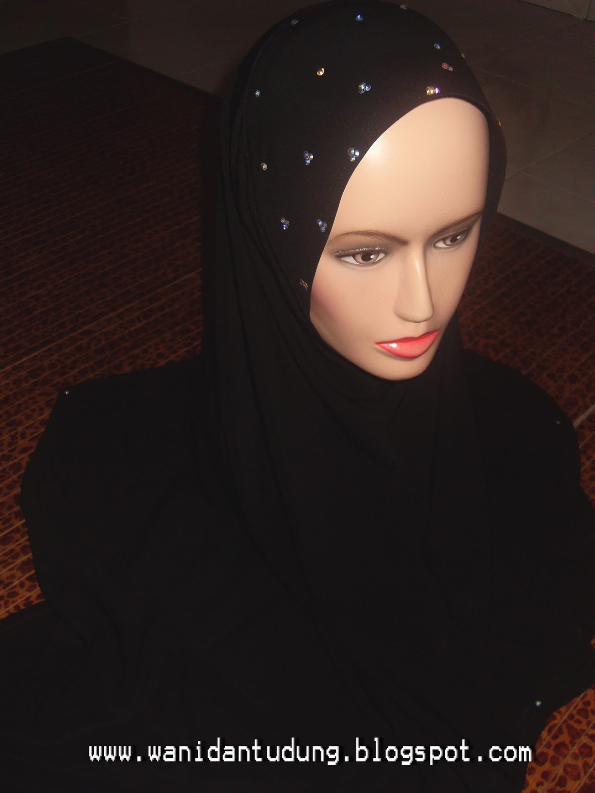 Tudung Twist
