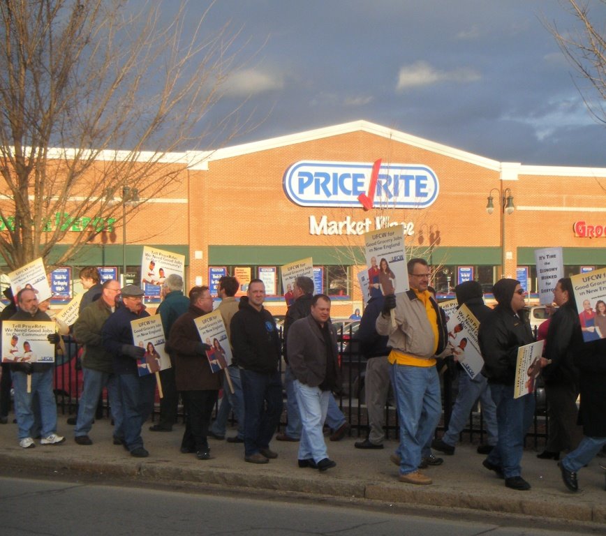 [pr_rallyforjoe2.JPG]