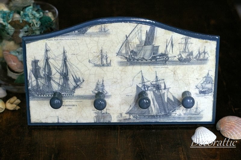 Decorattic Decoupage with crackle effect