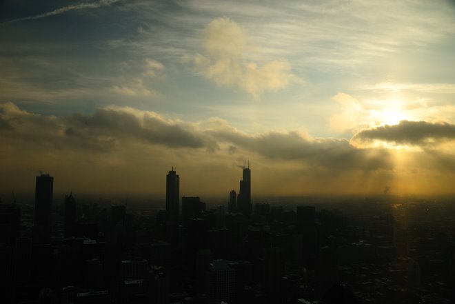 Puesta de sol con la Sears Tower a la derecha