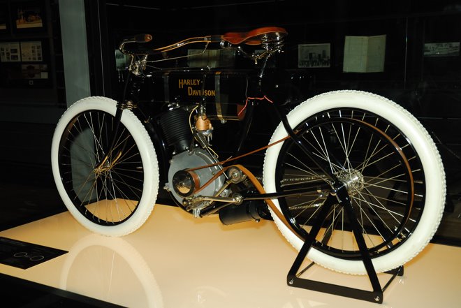 La primera Harley-Davidson fabricada en 1903! Tiene el número de serie 1