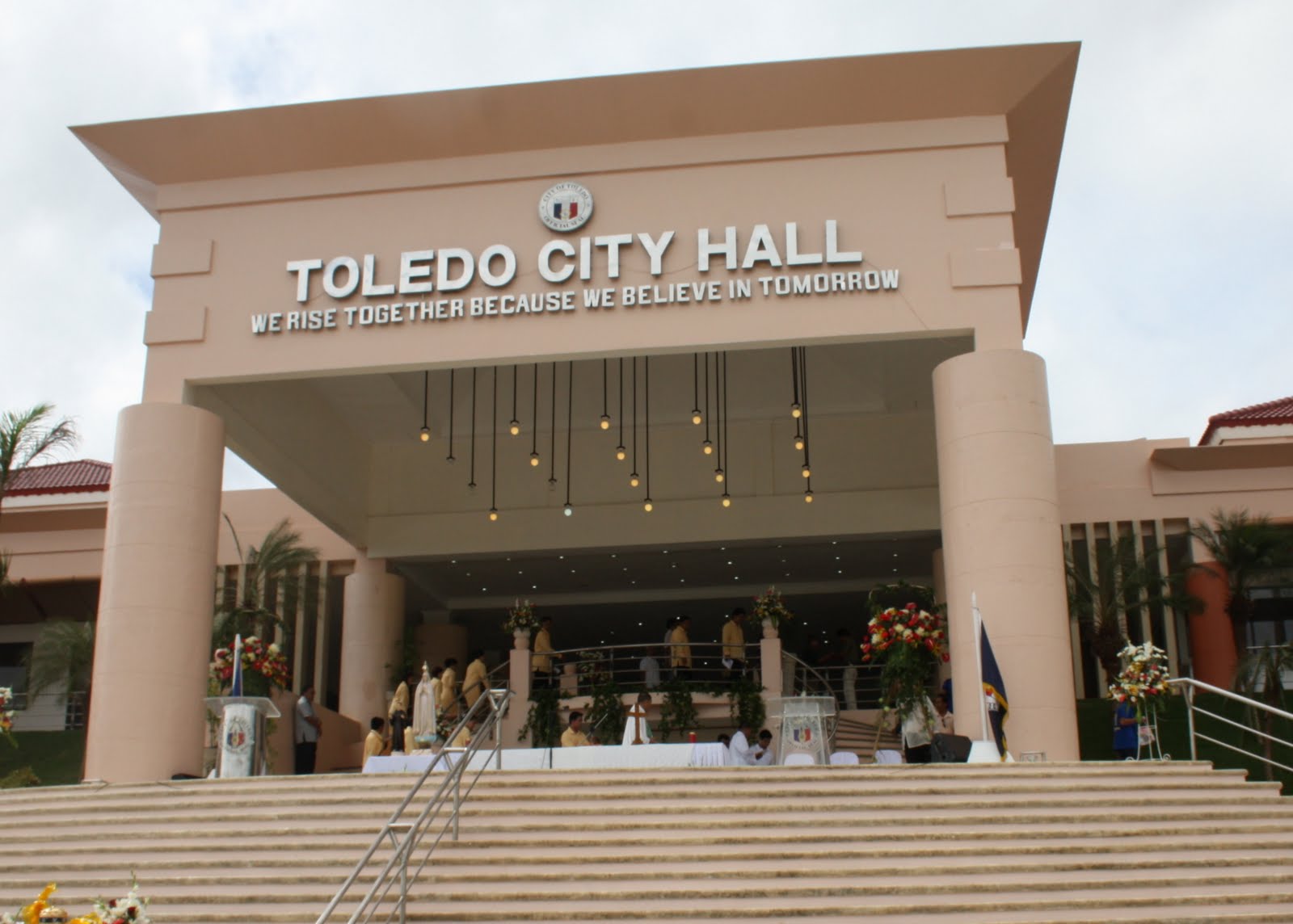 lucille b. tomarong Inauguration of Toledo Garden City Hall