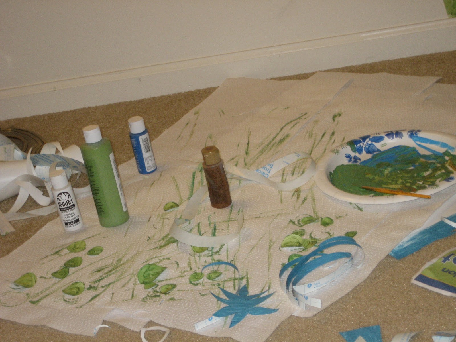 31 diy Wall Decal Made of Painted Contact Paper!