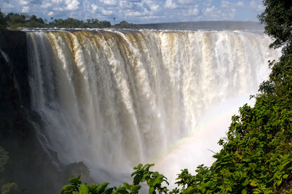 [vic-falls.jpg]