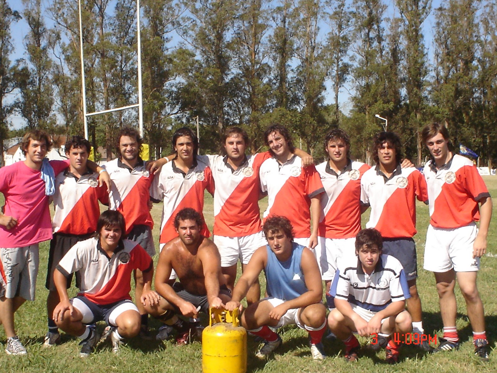 [GNC+Clasico+2007.jpg]