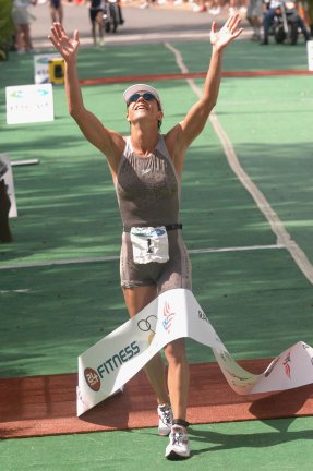 [Barb+winning+race.jpg]