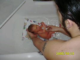 Lillys first bath at home after leaving hospital aged 2 and a half weeks.