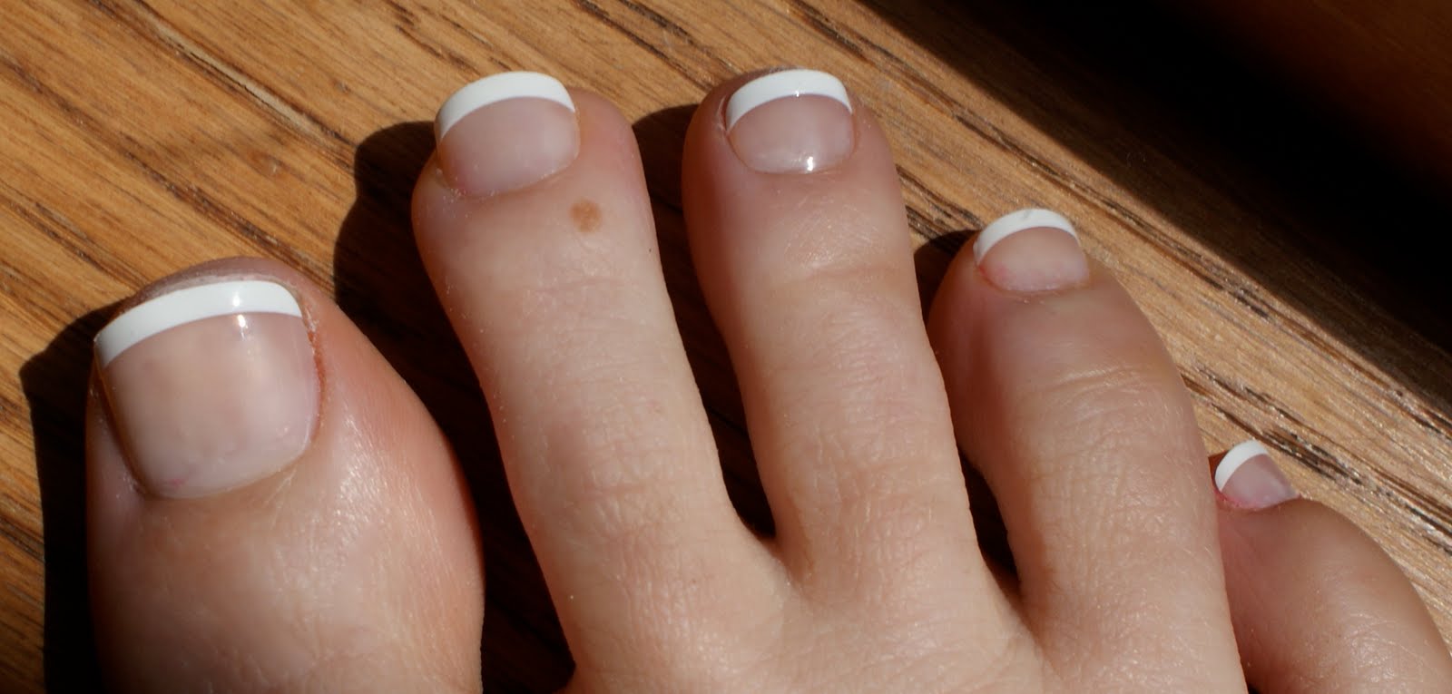snowflake toenails. snowflake toenails.