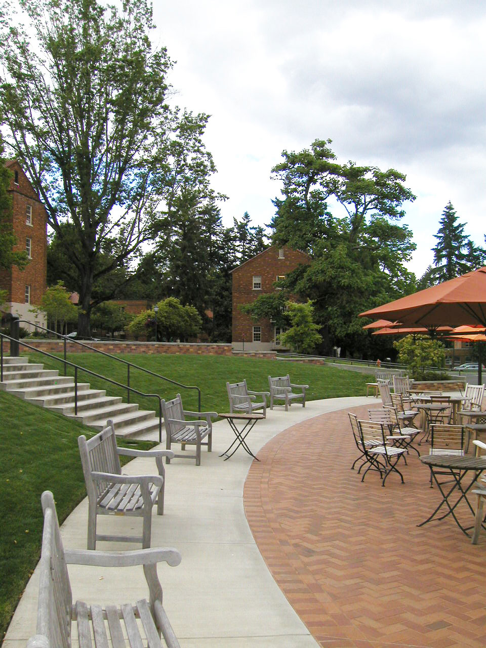 MCM DESIGN Marylhurst University, Clark Plaza