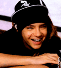 =) Tom Kaulitz pff haha