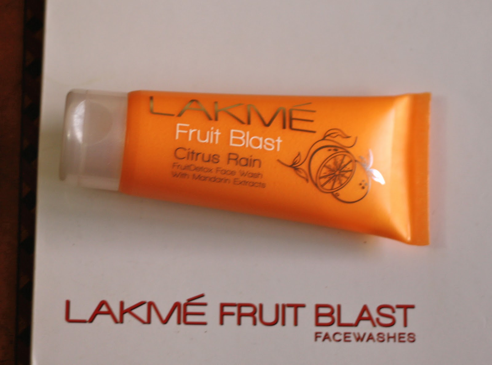 Lakmé Fruit Blast Face Washes & Face Mask Review • Magali Vaz Fashion