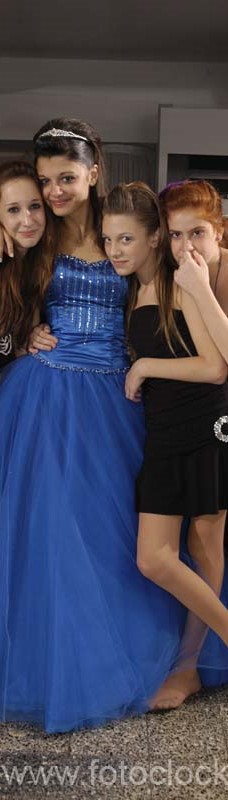 ESTAS HERMOSAAAAAAA(L) :)