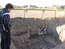 Aushub für die Senkgrube