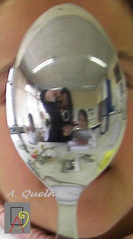 [autoretrato358.JPG]